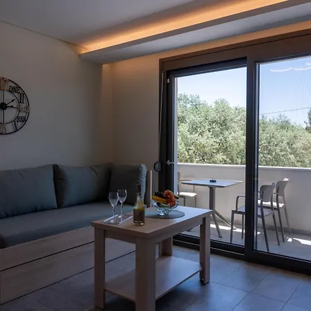 Psarras Deluxe بيت للعطل