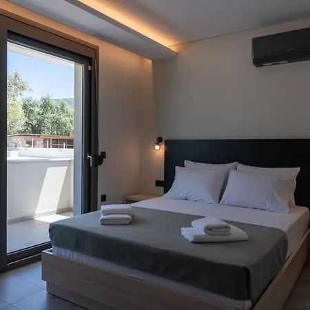 بيت للعطل Psarras Deluxe لايميناس